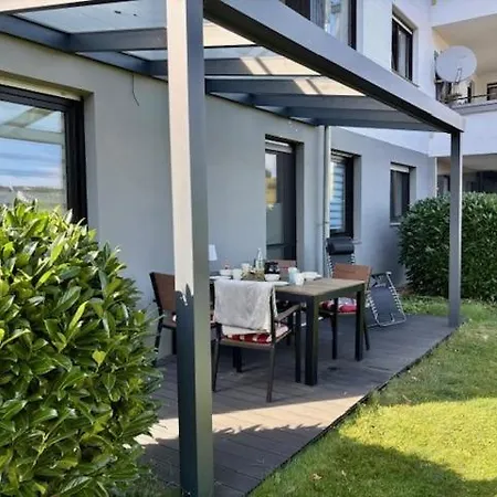 Schoene Aussicht Sauerland - Kuehle Wohnung - Familienurlaub Mit Hund שמאלנברג